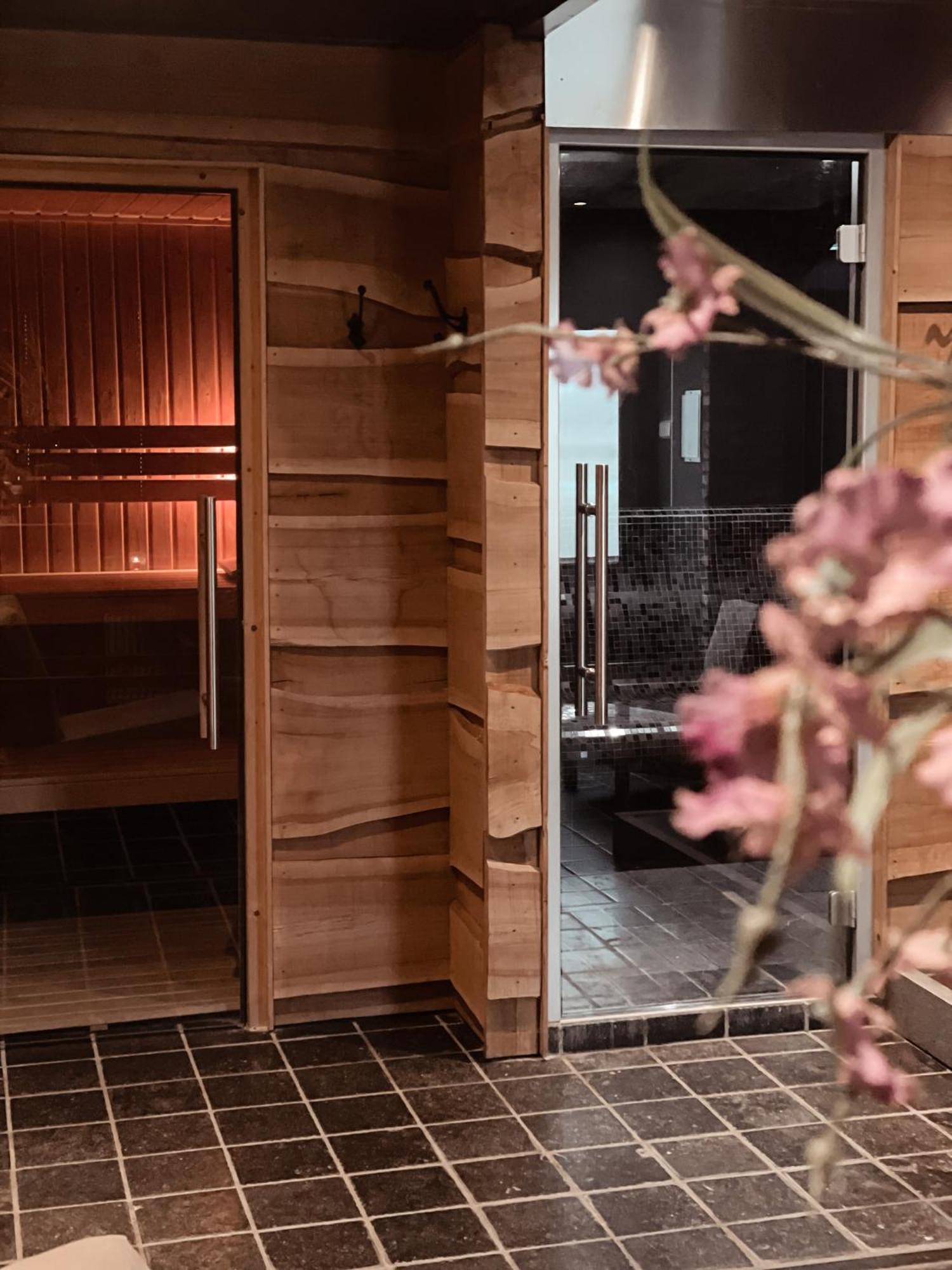 Betuwsch Badhuys Bed & Breakfast Lienden Bagian luar foto